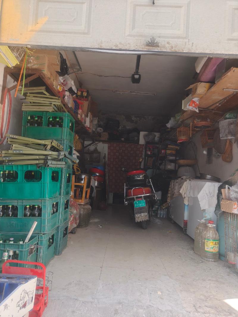 内蒙古自治区通辽市科尔沁区自来水小区车库东数第三间整体出租（年租金3000元，租期1年）(国资监测编号GR2025NM1007022-2)