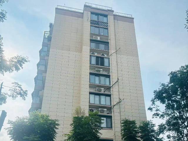淮安中天华庭8号楼204室出租招租公告