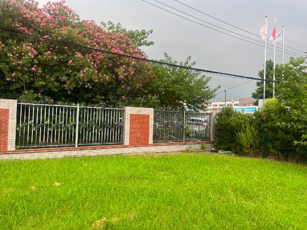 江苏工程职业技术学院崇川校区、海门校区部分场地（用于放置智能存取柜）公开招租(国资监测编号GR2025JS1006117)