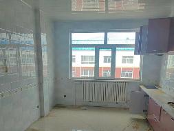 内蒙古自治区呼伦贝尔陈巴尔虎旗巴彦库仁镇呼木吉乐住宅小区3号楼1单元501室、3号楼1号车库、4号楼39号车库(三次挂牌)
