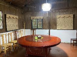池州杏花村文化旅游区憩园餐馆（含憩园商店、憩园售票房）商业用房出租公告(国资监测编号GR2025AH2002460)
