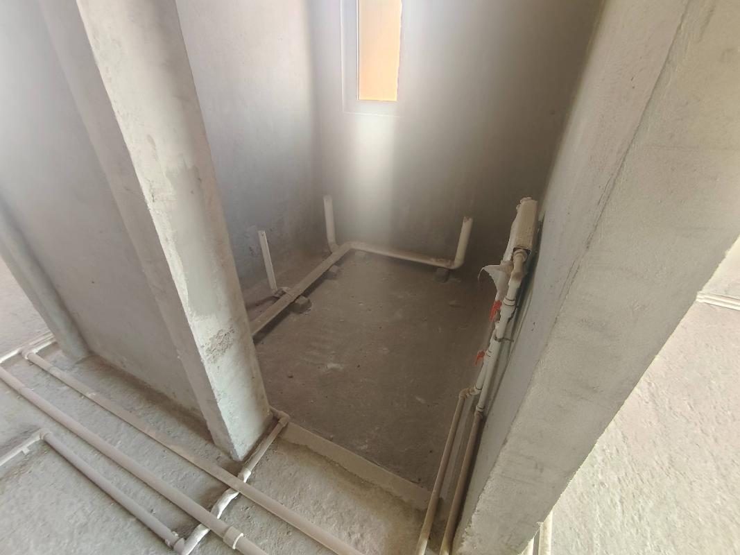 包头东河区南海鸿龙湾爱丽舍4-405转让（包头市滨河新区开发建设有限责任公司）(国资监测编号GR2025NM1006836)