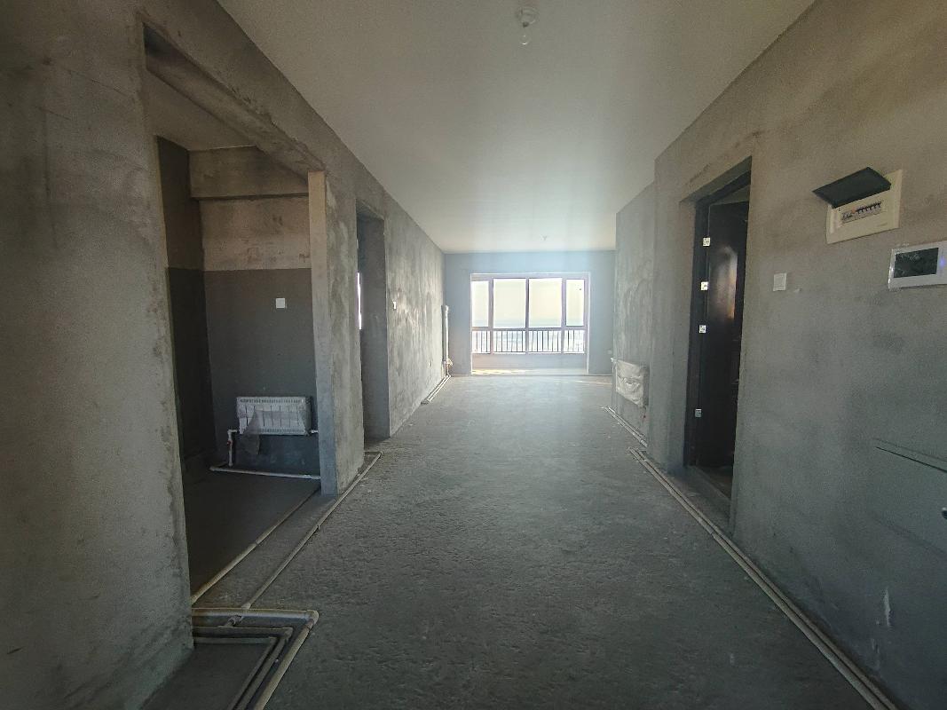 包头东河区南海鸿龙湾爱丽舍4-405转让（包头市滨河新区开发建设有限责任公司）(国资监测编号GR2025NM1006836)