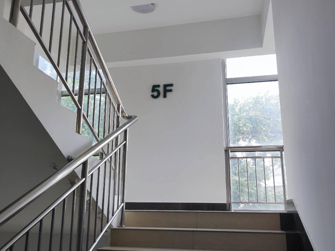 江苏省住房和城乡建设厅机关后勤服务中心位于 江苏省南京市鼓楼区鼓楼新村1号的房屋公开招租(再次挂牌)(国资监测编号GR2025JS1006361-4)