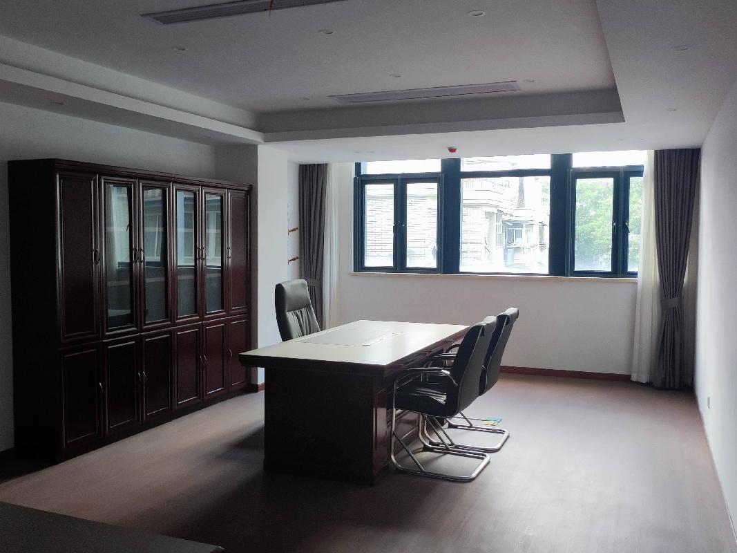 江苏省住房和城乡建设厅机关后勤服务中心位于 江苏省南京市鼓楼区鼓楼新村1号的房屋公开招租(再次挂牌)(国资监测编号GR2025JS1006361-4)