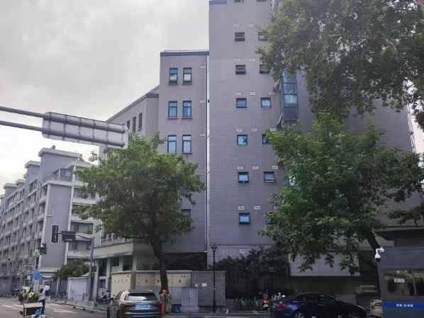 江苏省住房和城乡建设厅机关后勤服务中心位于 江苏省南京市鼓楼区鼓楼新村1号的房屋公开招租(再次挂牌)