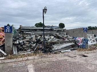仁沐高速波形护栏、消防箱、声屏障等报废物资转让公告