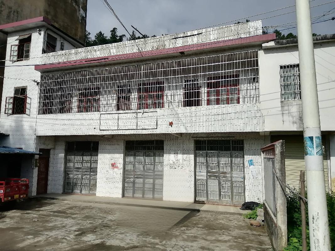 贺州市昭平县昭平镇塘山村约200m2旧村部房屋招租项目