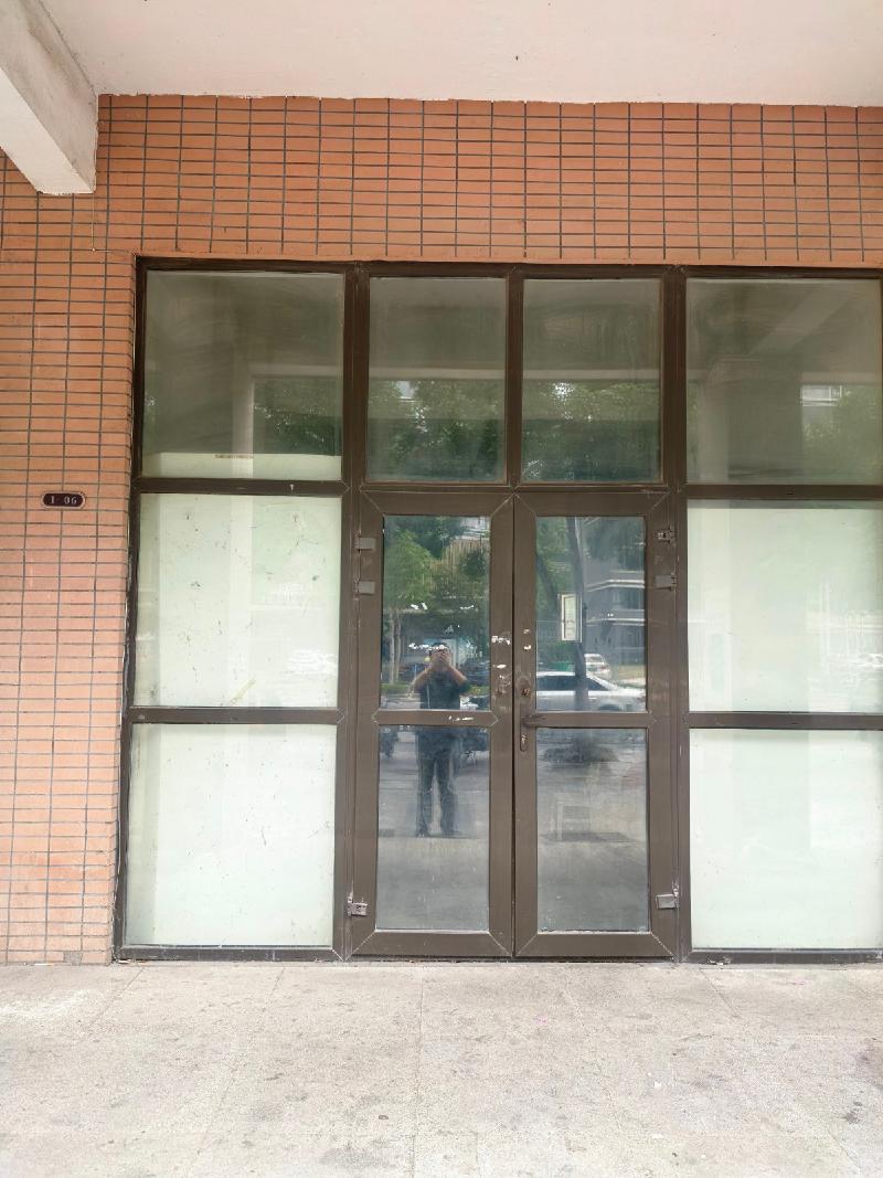 芜湖市镜湖区长江湾小区1-1#楼106室商业用房出租公告(国资监测编号GR2025AH2002596)