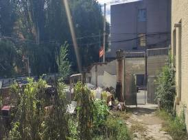 包头市石拐区街道办事处人一居委土地转让项目