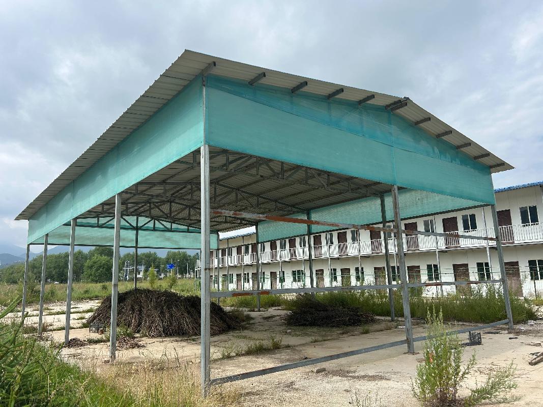 和政县松鸣岩一批彩钢夹芯板宿舍、钢架彩钢木工棚、钢筋棚、彩钢厕所等转让公告(国资监测编号GR2025GS1002393)