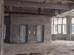 龙山县民安街道办事处龙凤路湖湘商贸小区（湖湘商贸3栋）第3层整层约4439.57平方米物业招租(国资监测编号GR2025HN1002295)