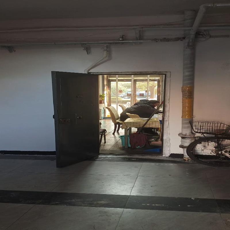 包头市昆都仑区二宿沿钢铁大街底店招租（年租金底价14400元/年，租期：3年）（内蒙古包钢房产物业集团有限公司）(国资监测编号GR2025NM1007134)
