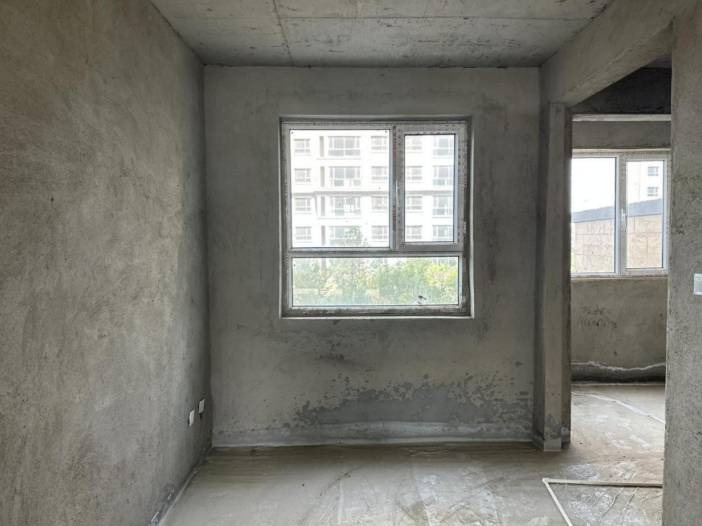 乌兰察布市深特广场J区4栋住宅楼-2-304转让（内蒙古乌兰察布数尊产业投资管理有限责任公司）(国资监测编号GR2025NM1007256-2)