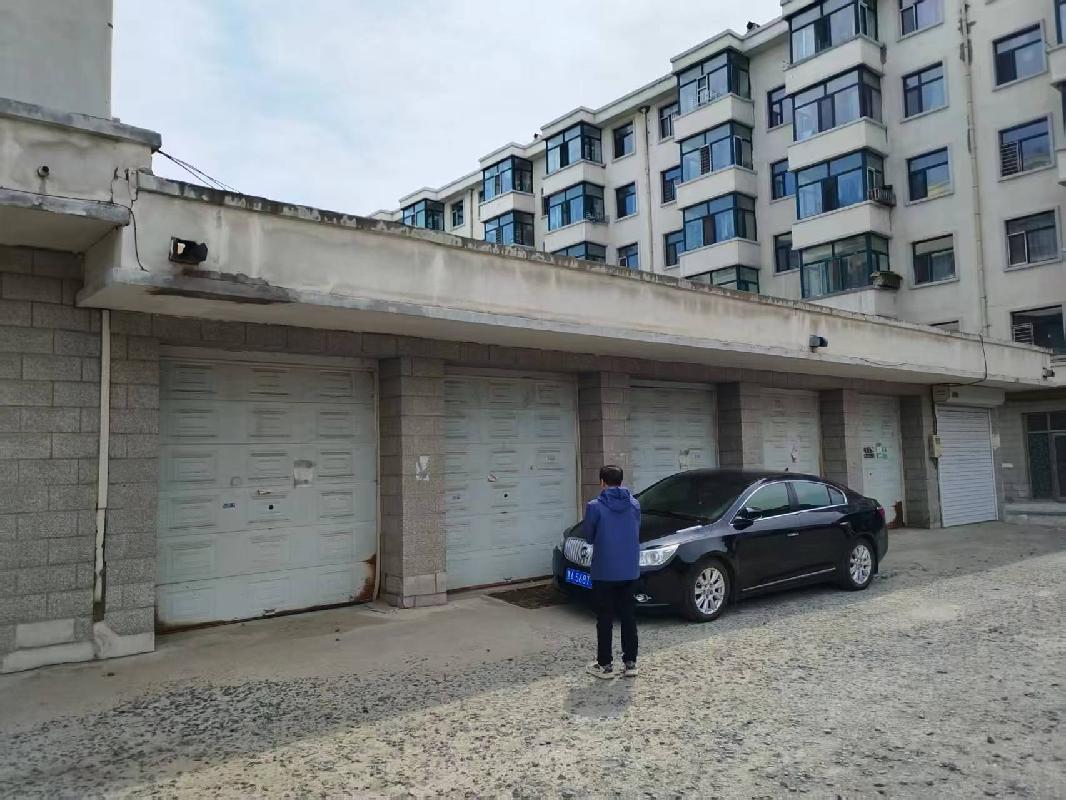 哈尔滨市双城区北环西路恒盛新天地小区5个车库分别转让交易公告