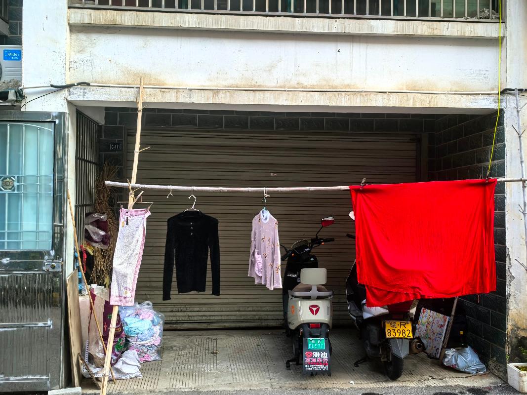 池州市贵池区迎宾花园D26#楼111车库转让公告（重新挂牌）(国资监测编号GR2025AH2002681)