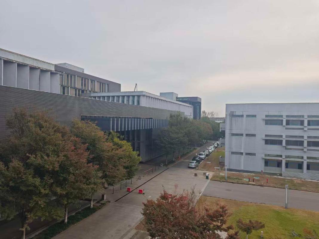 南京市栖霞区马群大道10号F1、F3、F4、F5幢楼公开转让(国资监测编号GR2025JS1006706)