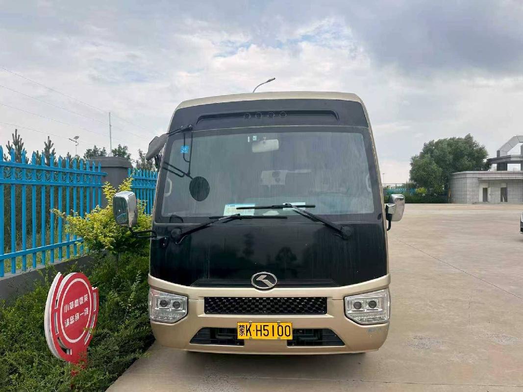 （蒙KH5100）金龙牌XMQ6706DYD5D大型普通客车转让（内蒙古雅海能源开发有限责任公司）