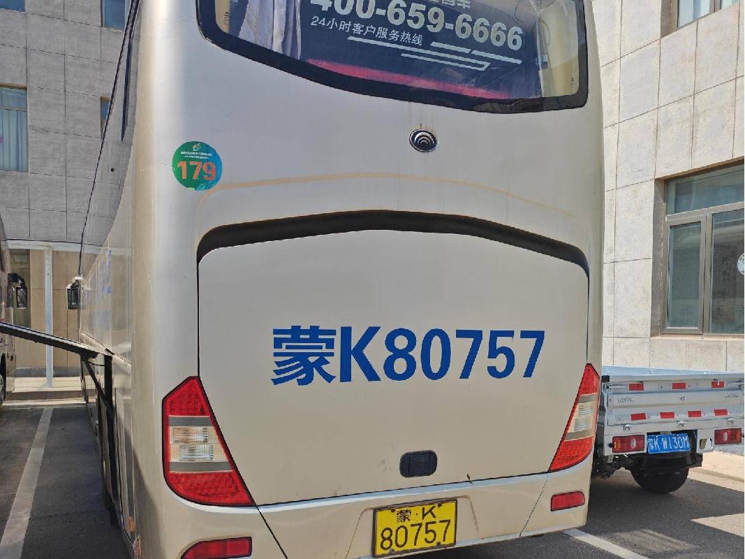 6台大型普通客车分别转让（鄂尔多斯空港运输有限公司）
