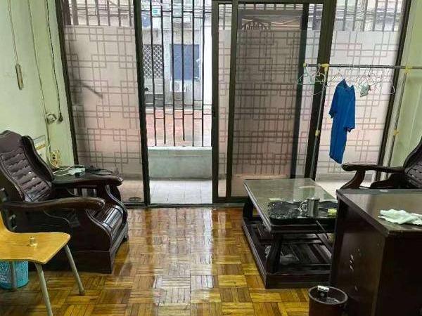 福州市台江区茶亭街道群众路68号永辉花园兰花阁1B单元房产转让公告