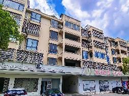 怀宁县高河镇盐业公司宿舍楼1#楼8套住宅转让公告（降价挂牌）