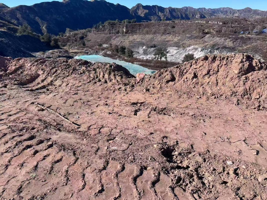 明义星河烟花爆竹仓储批发项目场平工程中产生的土石方公开转让