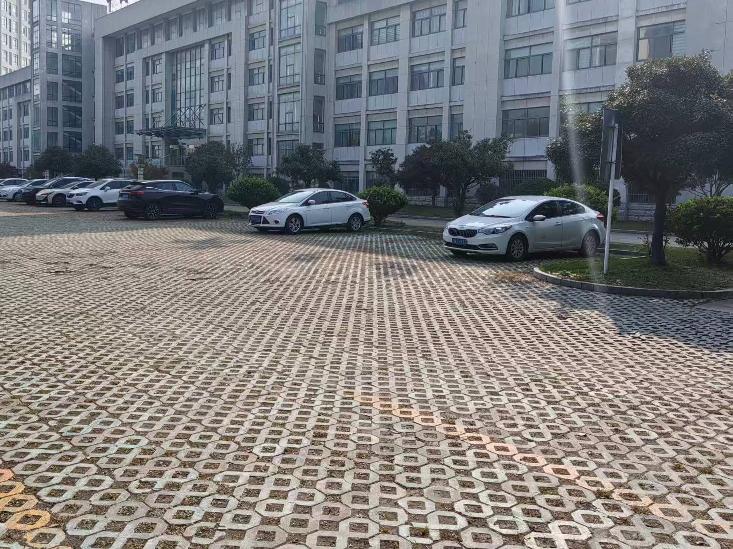 淮安综合保税区办公大楼西北角停车场对外公开招租招租公告