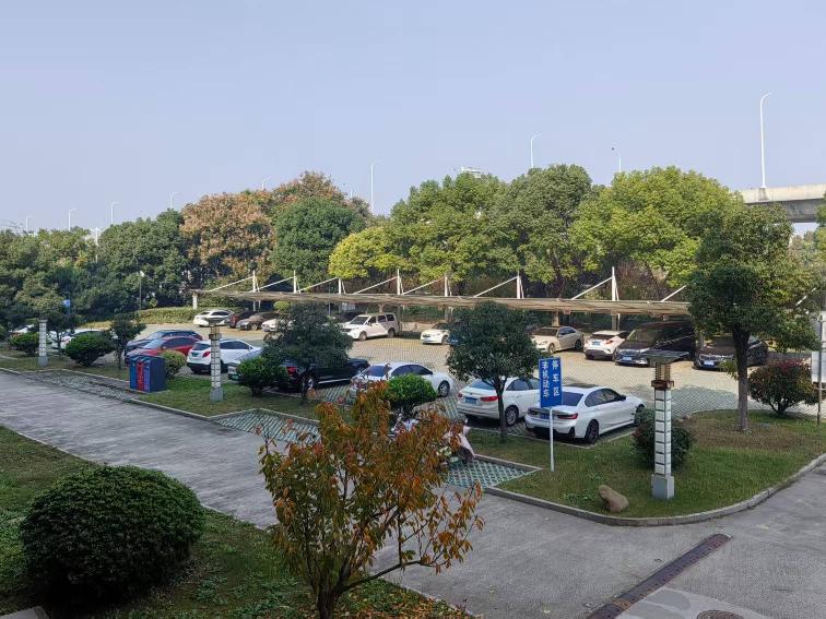 淮安综合保税区办公大楼西北角停车场对外公开招租招租公告