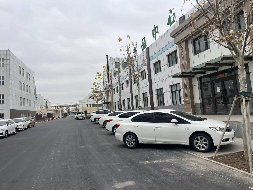 霍尔果斯经济开发区伊宁园区孵化园二期基础设施建设项目、霍尔果斯经济开发区伊宁园区农副产品精深加工产业园三期建设项目整体对外转让