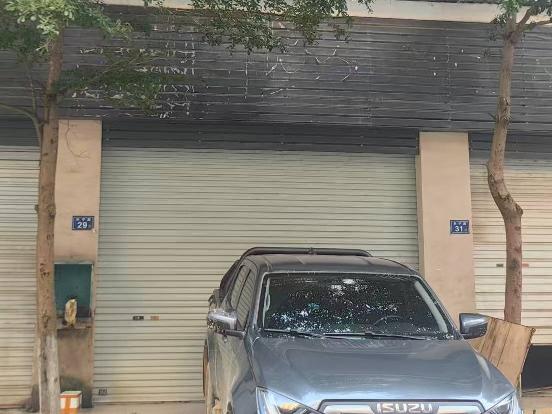 西林县八达镇鲤城新区福宁佳苑第F3栋1层109号商铺转让公告