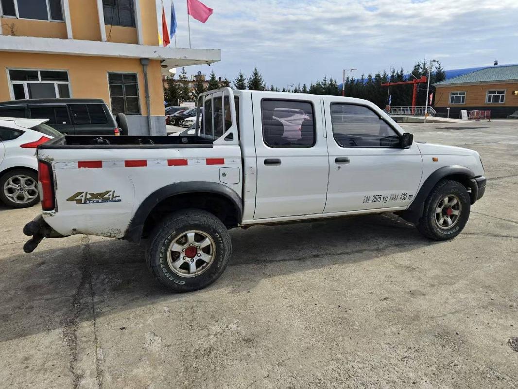 （蒙EB0989）东风牌ZN1033UBX4轻型栏板货车2498ml车辆转让（内蒙古大杨树粮库有限责任公司）(国资监测编号GR2025NM1007442)