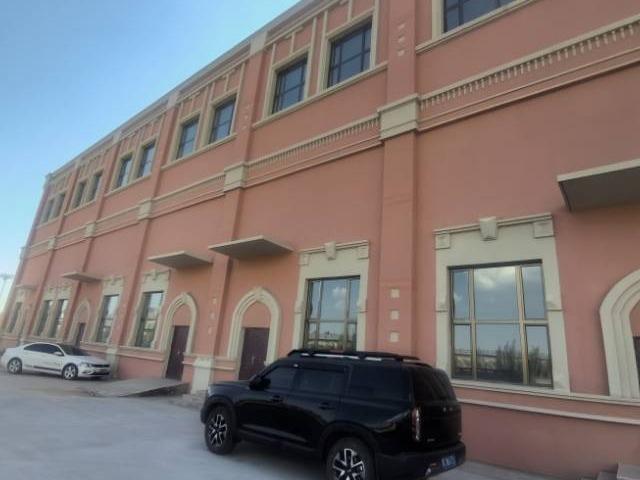 海南区拉僧仲京藏高速公路西中蒙俄特色贸易区1-2层冷库及附属办公区域整体招租(国资监测编号GR2025NM1007461-7)