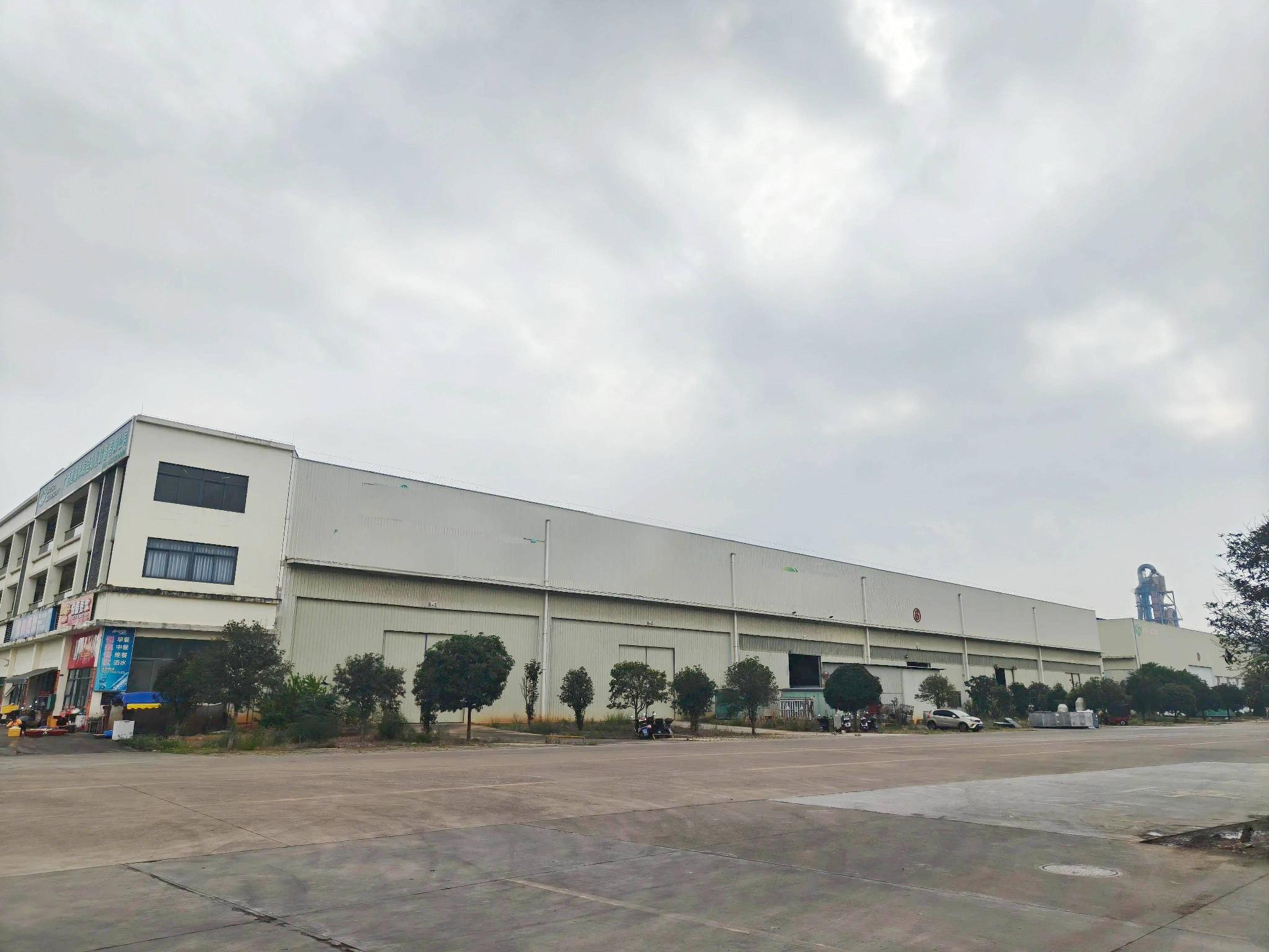 广西柳州市鹿寨飞鹿大道501号桂中建筑装饰材料物流城B区仓储6(按现状拍卖)转让公告