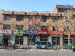 巴彦淖尔市临河区解放办解放西街北侧抵债资产（原和泰卢福宫3号资产）(二次挂牌)