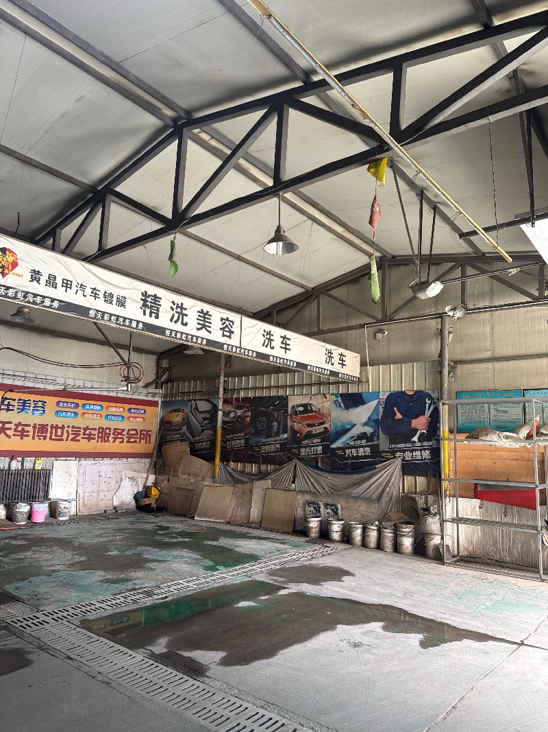 乌海市海勃湾区电力花园小区南门场地整体出租（年租金底价45100元/年，租期2年）(国资监测编号GR2025NM1007469)