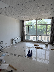 乌海市海南区公务素街海丰花园商铺232室整体出租（年租金底价53520元/年，租期2年）(国资监测编号GR2025NM1007467-3)