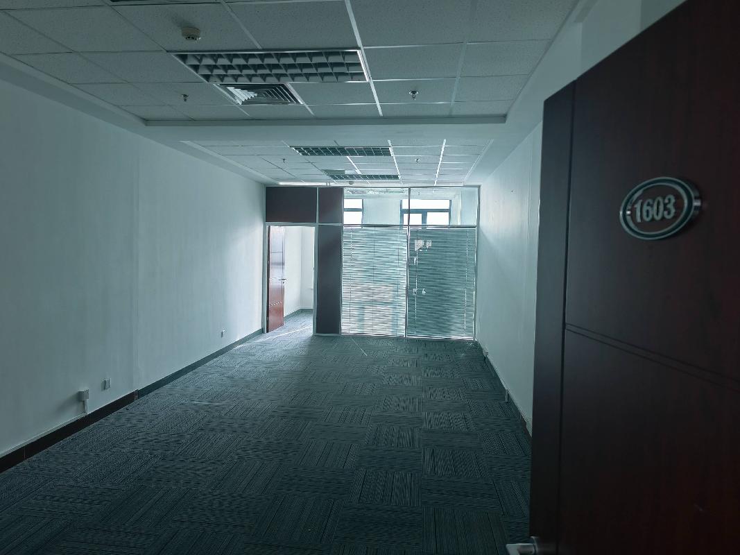 呼和浩特市赛罕区鄂尔多斯东街巨海城八区5号办公楼16层1603室招租(国资监测编号GR2025NM1007456)