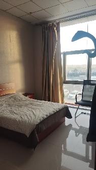 内蒙古自治区通辽市霍林郭勒市304国道36号综合养护管理中心2层、6层、7层办公楼独立出租（租金详见清单，租期均为1年）