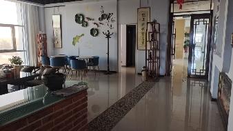 内蒙古自治区通辽市霍林郭勒市304国道36号综合养护管理中心2层、6层、7层办公楼独立出租（租金详见清单，租期均为1年）
