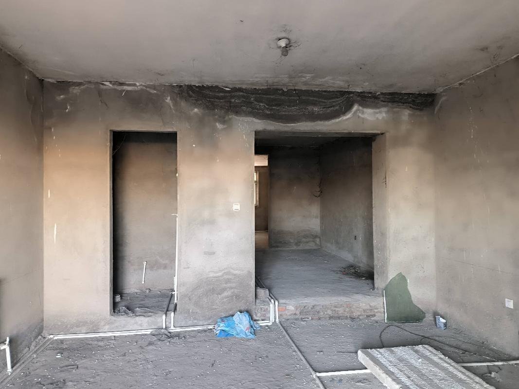 包头稀土高新区新城雅居B区2-03底店转让（包头市滨河新区开发建设有限责任公司）(国资监测编号GR2025NM1008311)