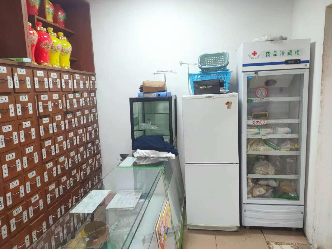 包头市昆都仑区110#1#、2#、4#、5#蓝星-5#-1底店公开招租（年租金底价：50400元，租期：3年）(内蒙古包钢房产物业集团有限公司)(国资监测编号GR2025NM1007507)