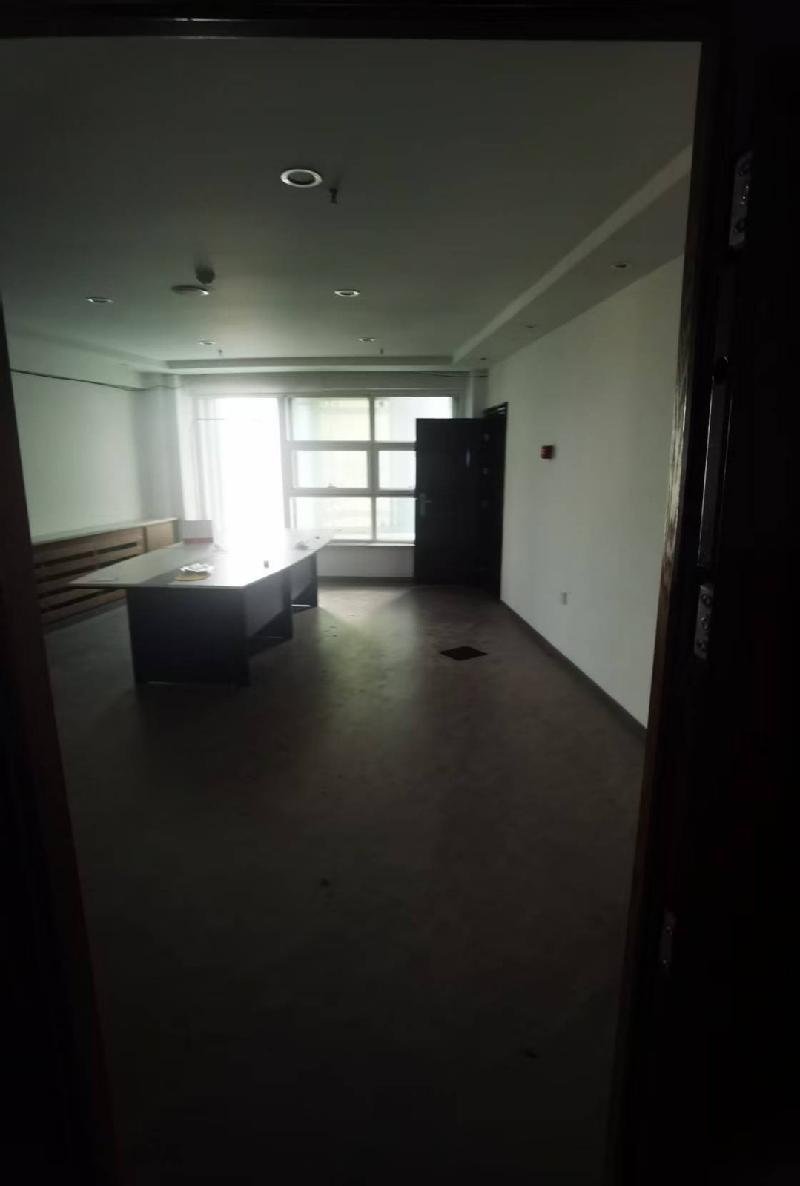 内蒙古自治区通辽市科尔沁区明仁办事处粮食大厦12层办公楼整体出租（年租金146208元，租期1年）(国资监测编号GR2025NM1007661-3)