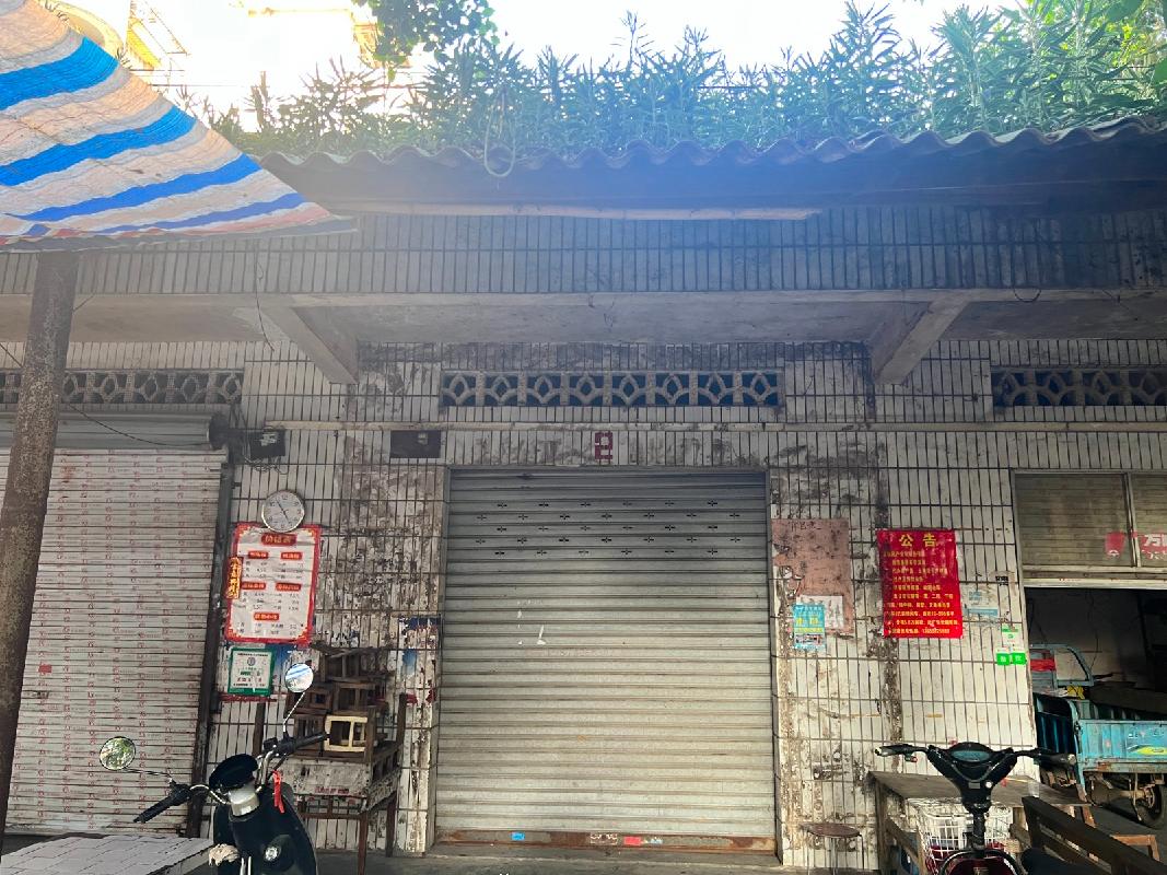 柳州市鹿寨县鹿化磷铵生活区磷铵一组团2号门面（从北向南数）招租项目