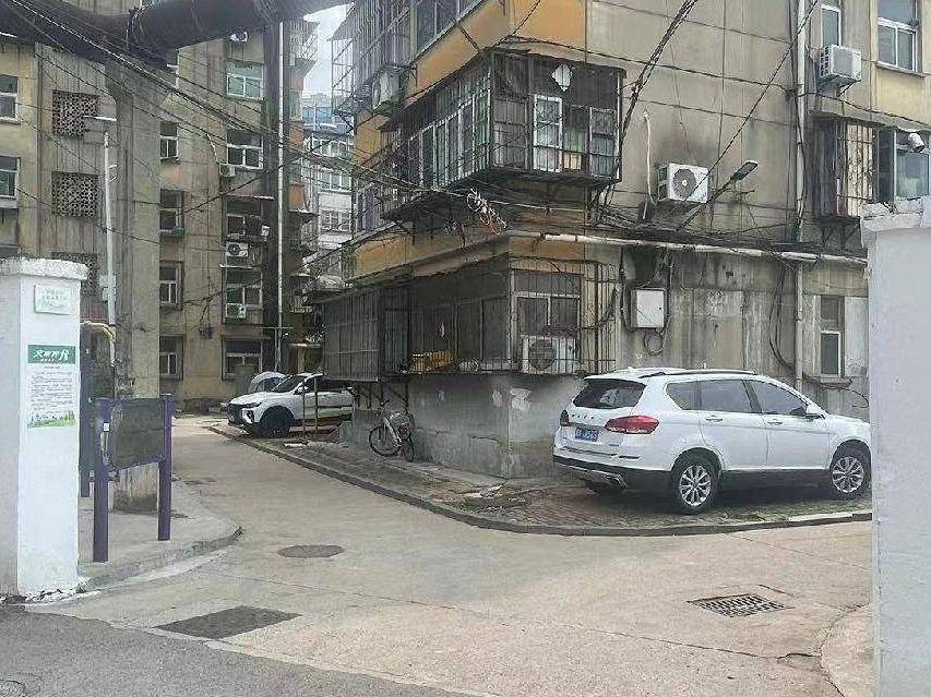 [徐州市]江苏省徐州市鼓楼区东华街9号院3#楼705室招租公告