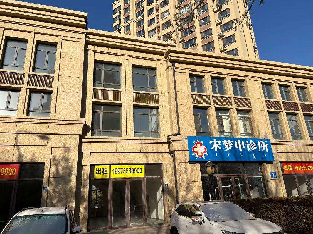 赤峰市新城区小新地组团宝山路中段西侧、铁南大街南侧西城尚景小区A2区G3-1-104号商厅出租（年租金底价60889.00元/年，租期3年）(国资监测编号GR2025NM1007736)