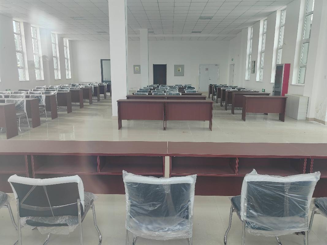 察哈尔右翼前旗屠宰冷链加工厂涉及的地上建筑物、构筑物及其他附属设施公开转让（乌兰察布市苏集银盾国际物流有限责任公司）	(国资监测编号GR2025NM1008323)