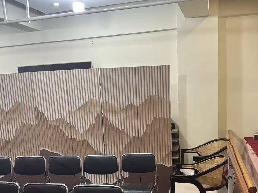 包头市青山区阳光雅居以北大连新型社区温馨园以西幸福南路以东大颐园B-106号房产出租