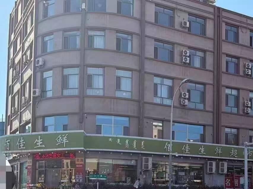 包头市昆区友谊大街和三八路交界处房产出租