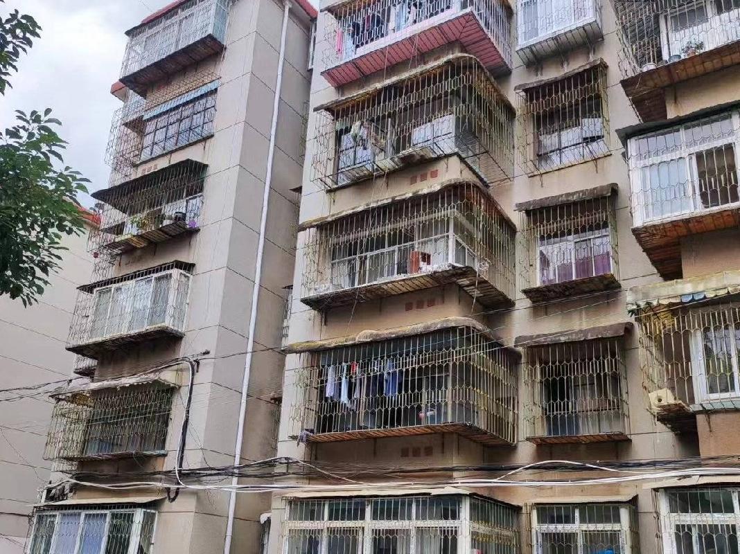 云南省昆明市官渡区日新小区4幢1单元5层502号房产转让(国资监测编号GR2025NM1007805)
