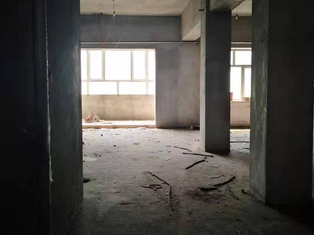 佳木斯市前进区金港湾社区前进区政府职工集资楼011#0单元1-2层108室房屋出租交易公告(国资监测编号GR2025HL2006795)